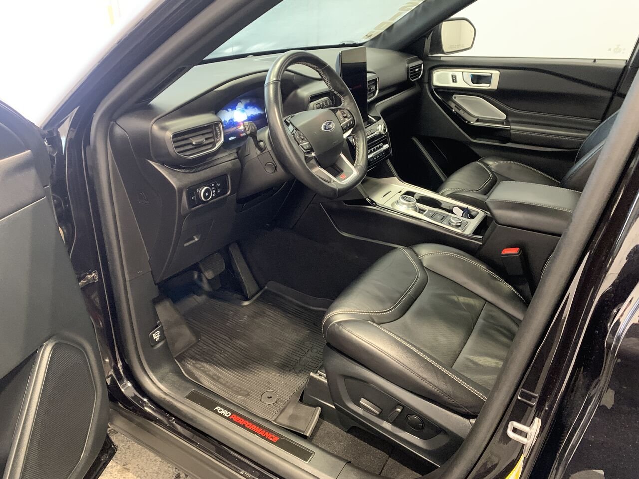 Ford Explorer ST AWD ST, 3.0L, TECH PACK, TOIT PANO 2024 Noir Châteauguay - photo #23