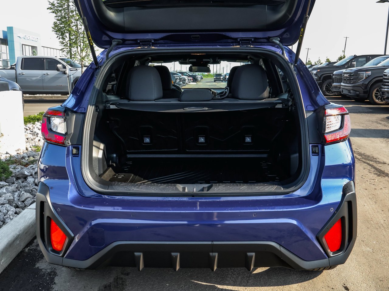 2024 Subaru Crosstrek Onyx AWD Sapphire Blue Pearl Sherwood Park - photo #8