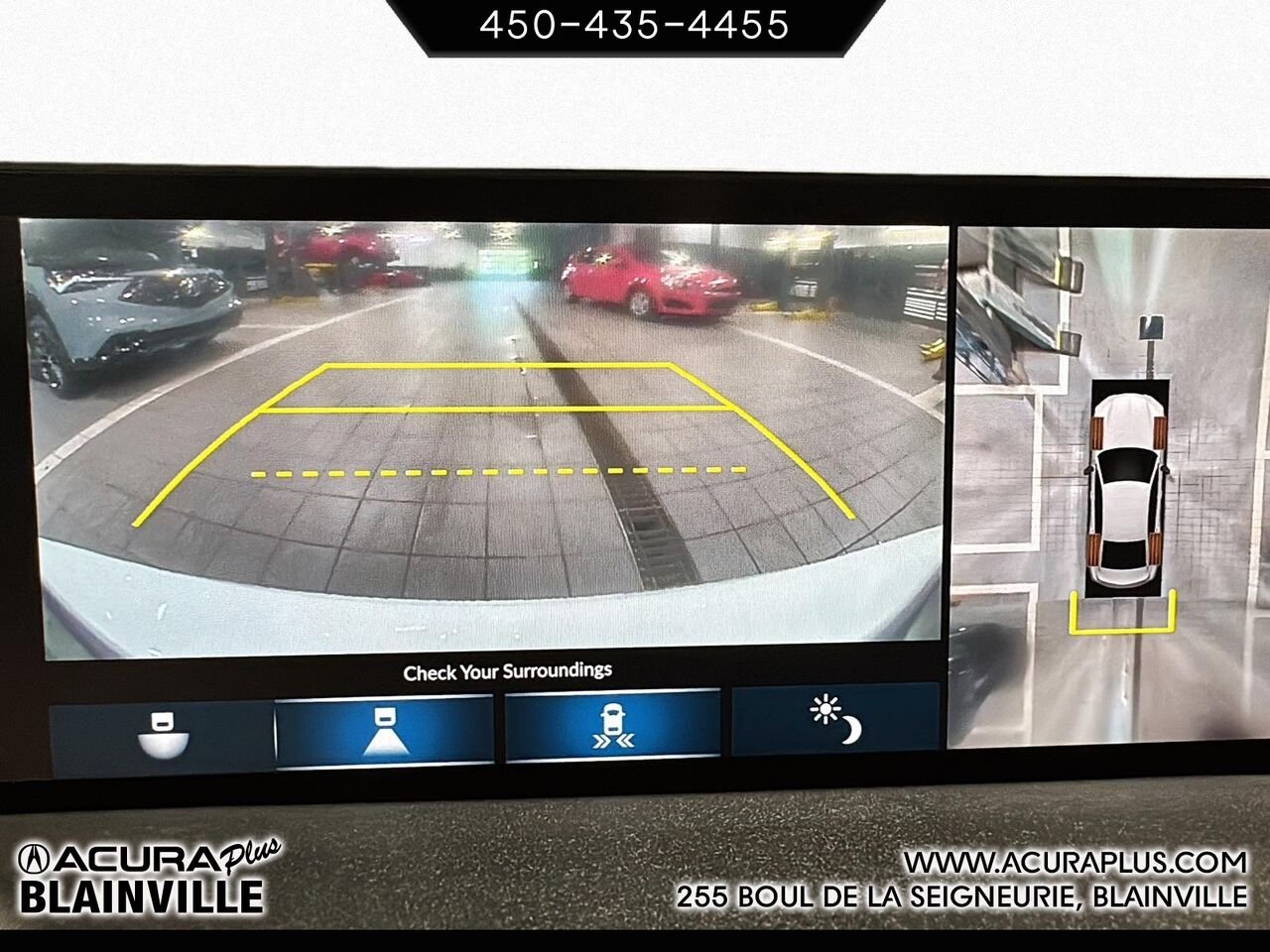 2025 Acura TLX White Blainville - photo #16