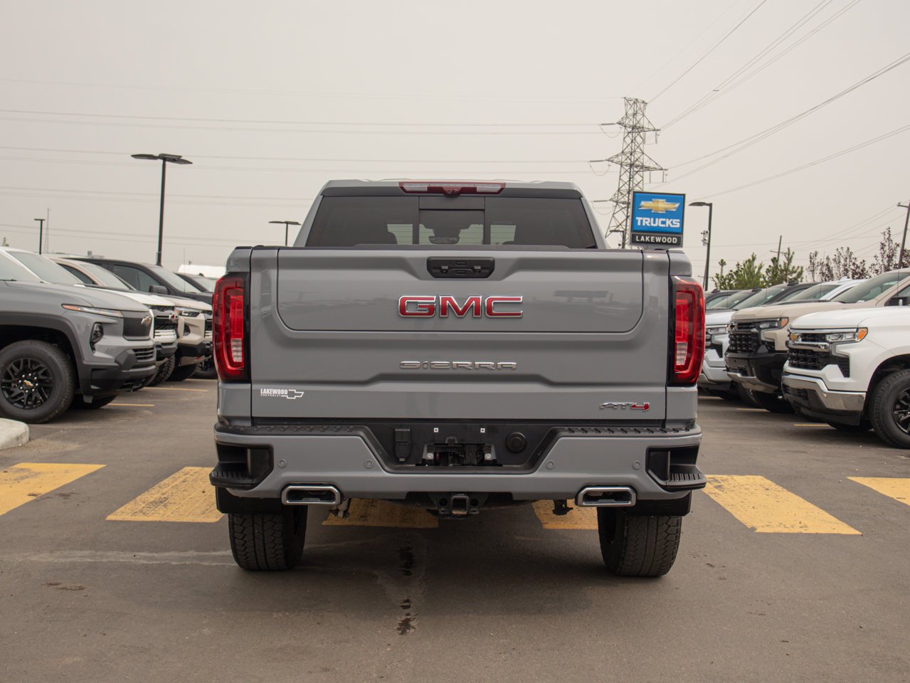 2024 GMC Sierra 1500 4WD Crew Cab 147 AT4 Grey Sherwood Park - photo #8