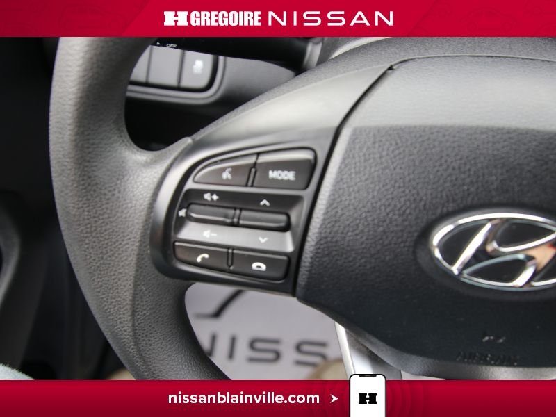 Hyundai Venue BE6105 | Essential**camera de recule**carplay 2022 Noir Laval - photo #15