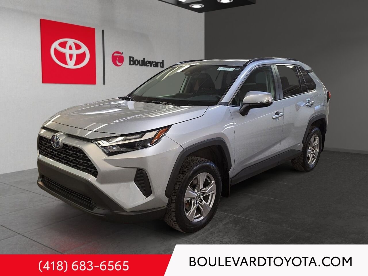 Toyota RAV4 99569A-24 | XLE HYBRIDE, AWD 2023 Argent Québec - photo #0