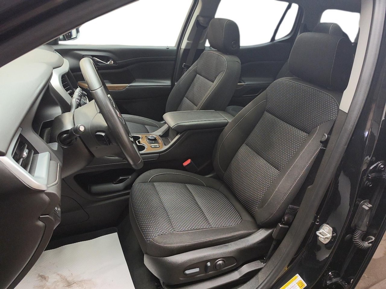 GMC ACADIA NIV 1GKKNRLSXPZ100256 2023 Baie-Comeau - photo #8