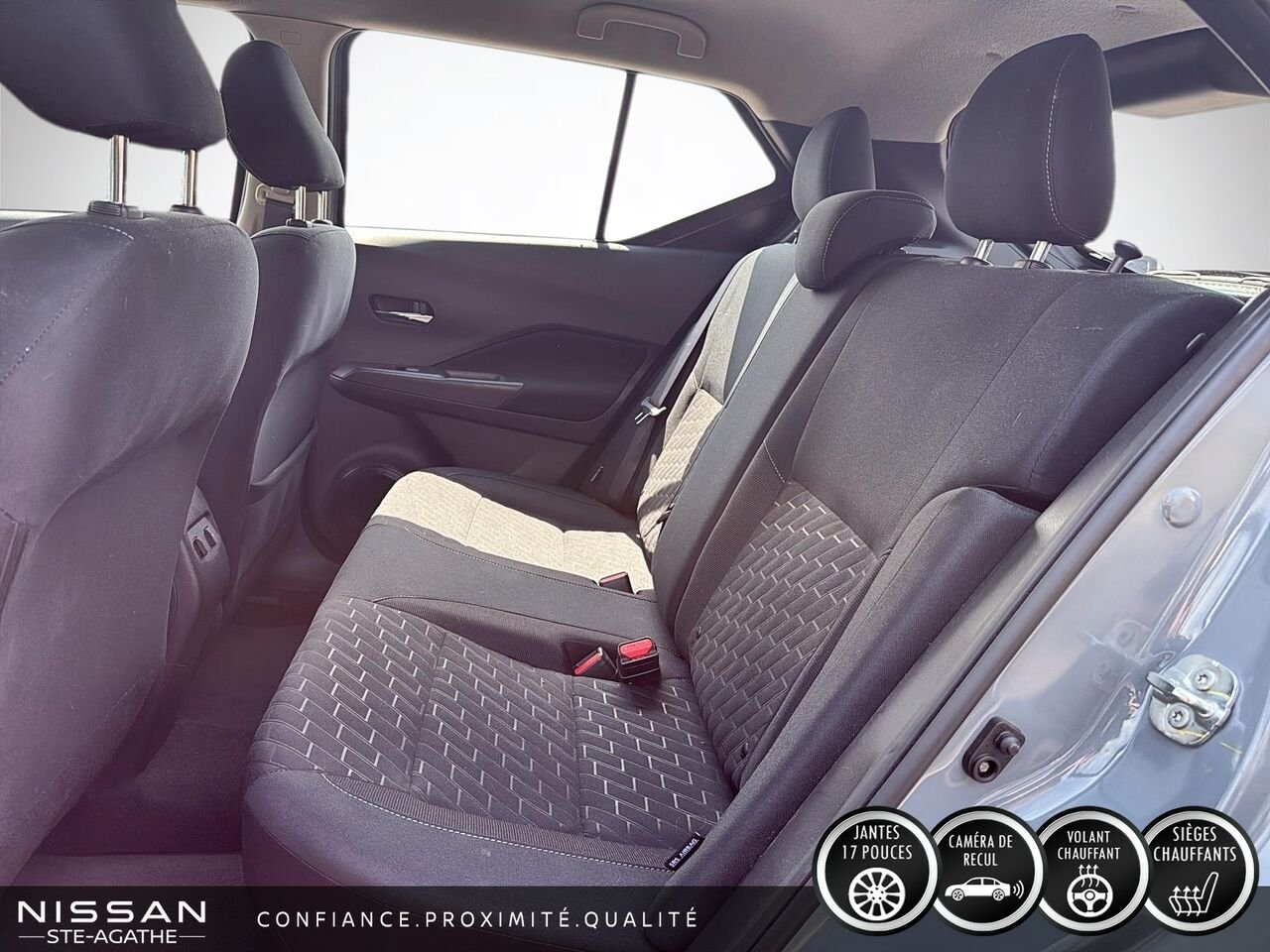 Nissan Kicks 2024 Gris Saint-Jérôme - photo #8