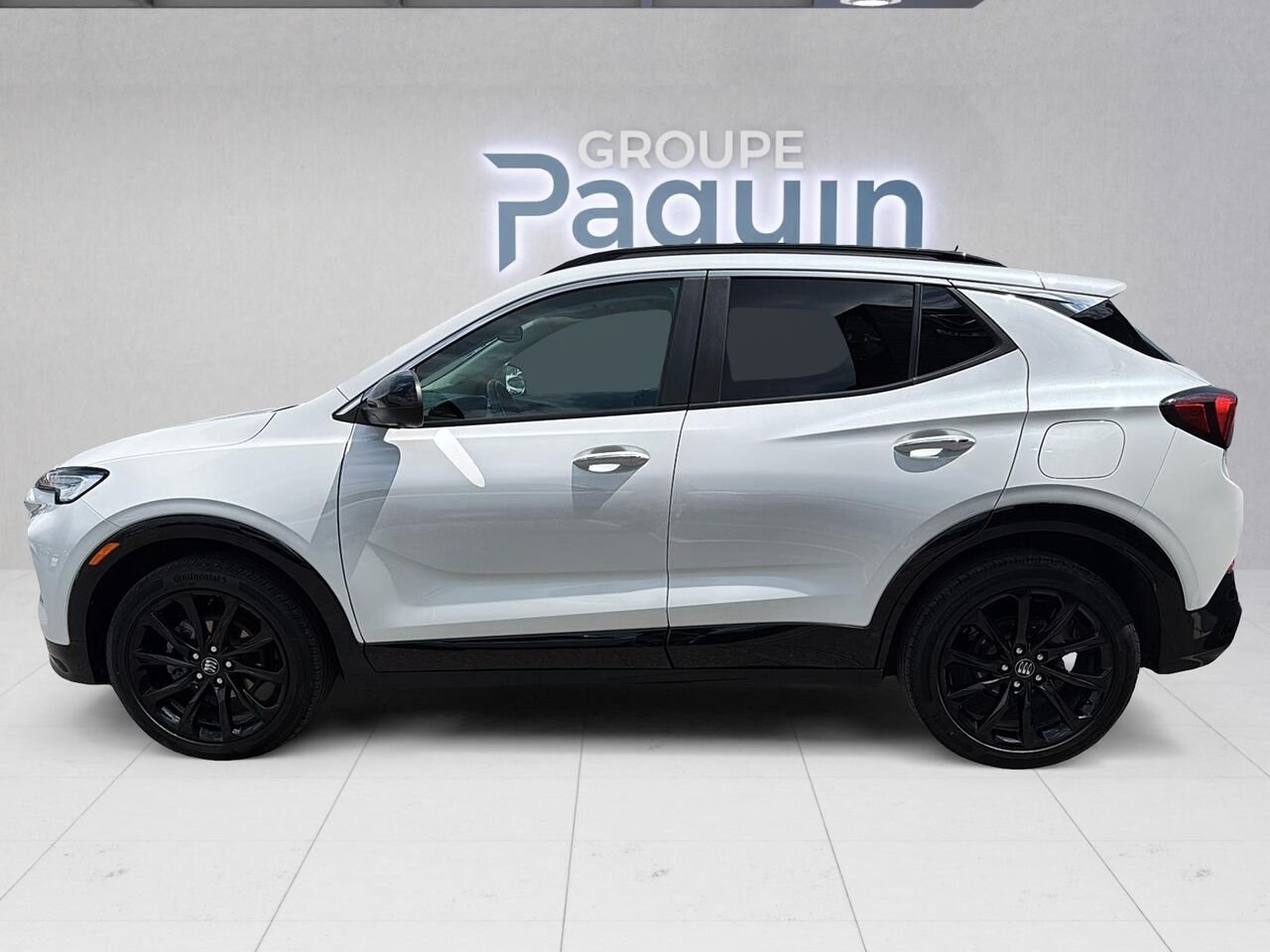 2024 Buick Encore GX White Rouyn-Noranda - photo #6