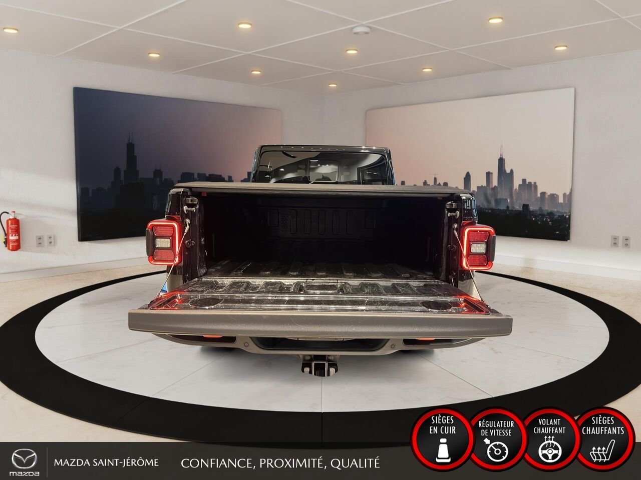 2021 Jeep Gladiator Black Ste-Agathe des Monts - photo #24