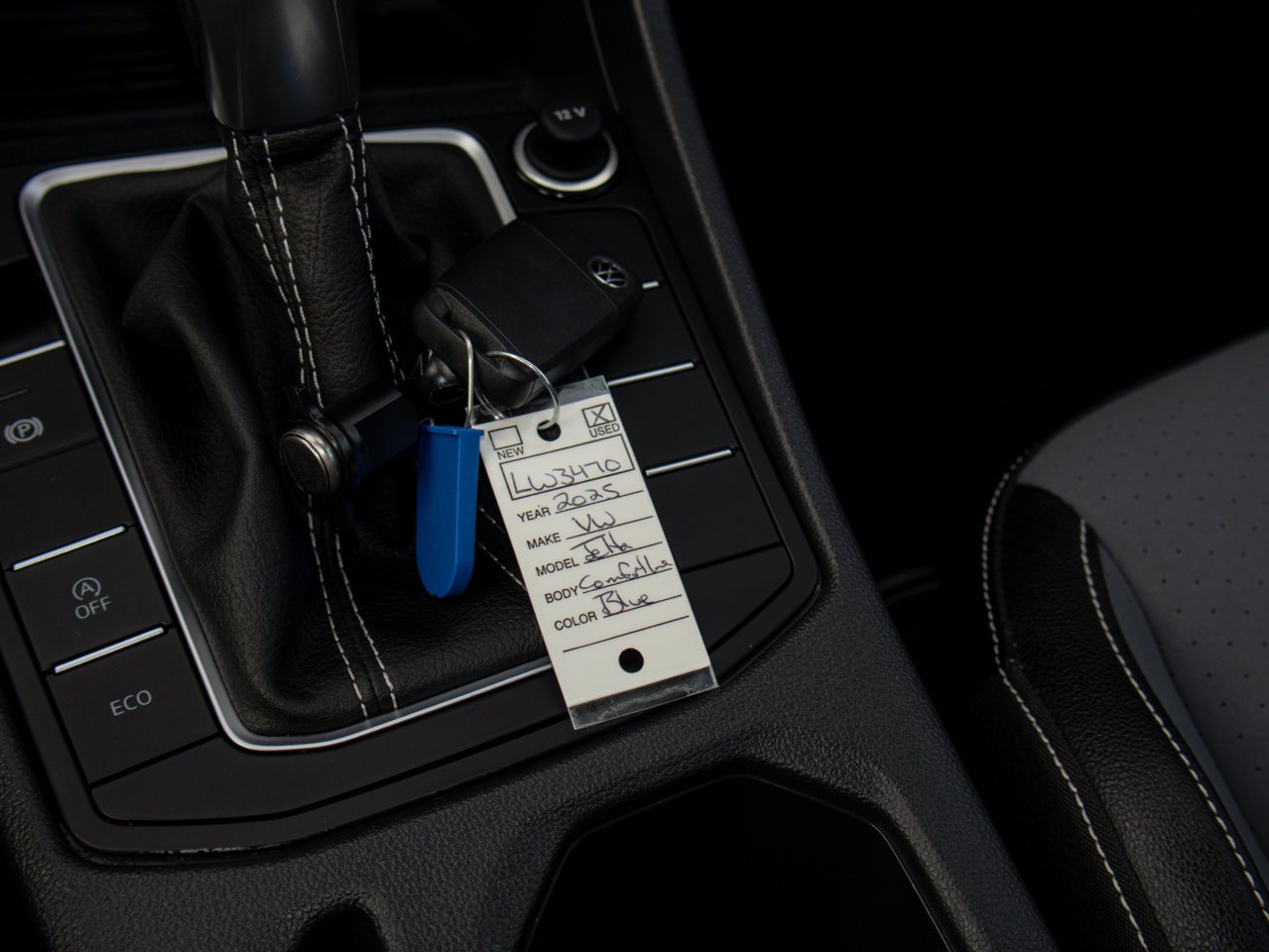 2025 Volkswagen Jetta Comfortline Auto Monterey Blue Pearl Sherwood Park - photo #31