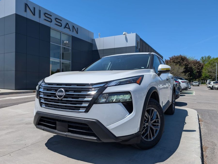 2026 NISSAN Rogue 2026 Everest White Tricoat Pearl