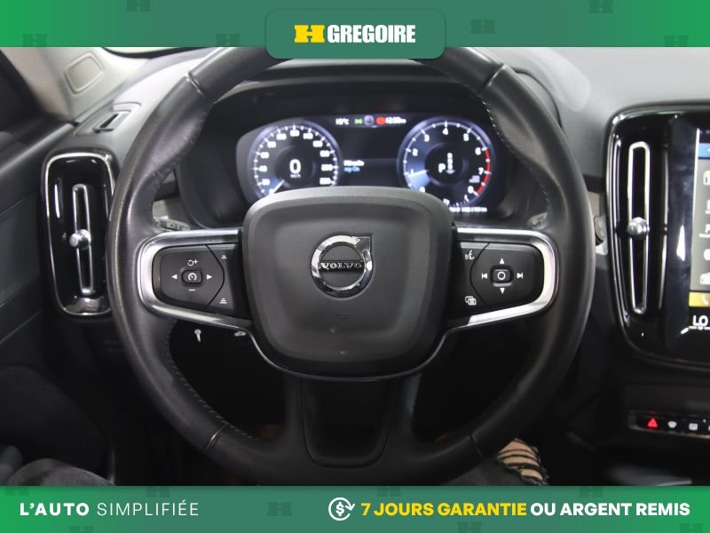 Volvo XC40 724683A | Momentum AWD AUTO A/C MAGS CAM RECUL BLUETOOTH 2021 Noir Laval - photo #17