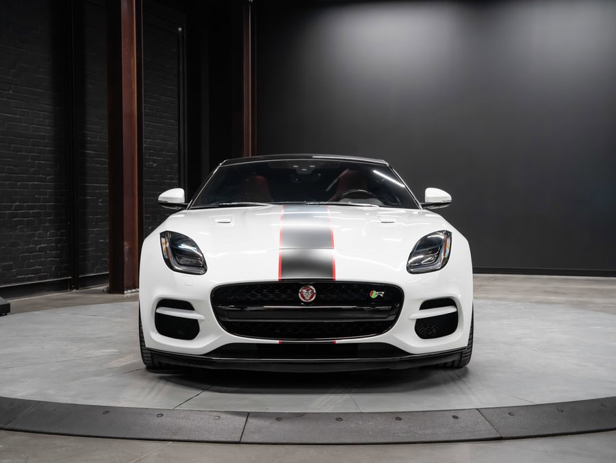 2020 Jaguar F-TYPE 2020 White