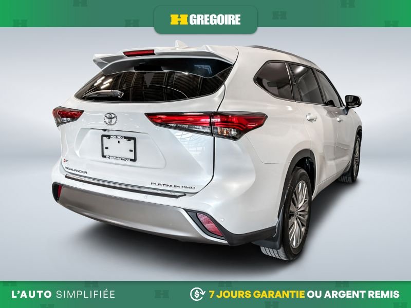 2022 Toyota Highlander Saint-Eustache - photo #8