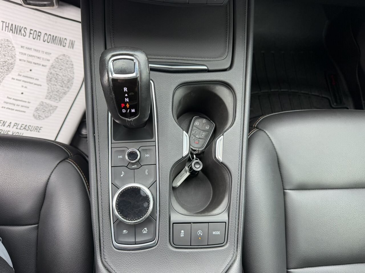 2019 Cadillac XT4 SPORT AWD Orange Laval - photo #13