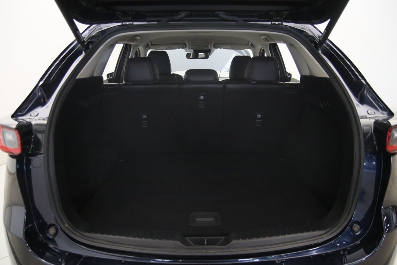 Mazda CX-5 NIV JM3KFBCM6P0112353 2023 Bleu Baie-Comeau - photo #17