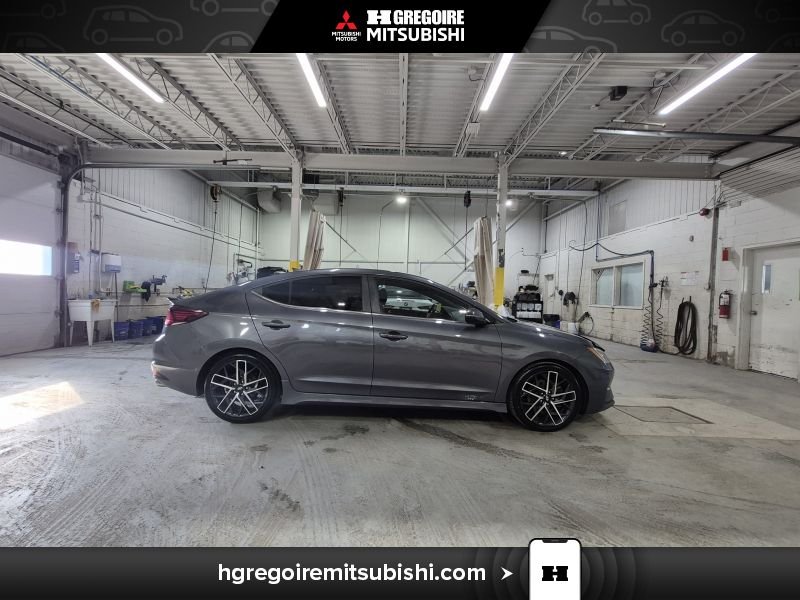 2019 Hyundai Elantra Grey Laval - photo #10