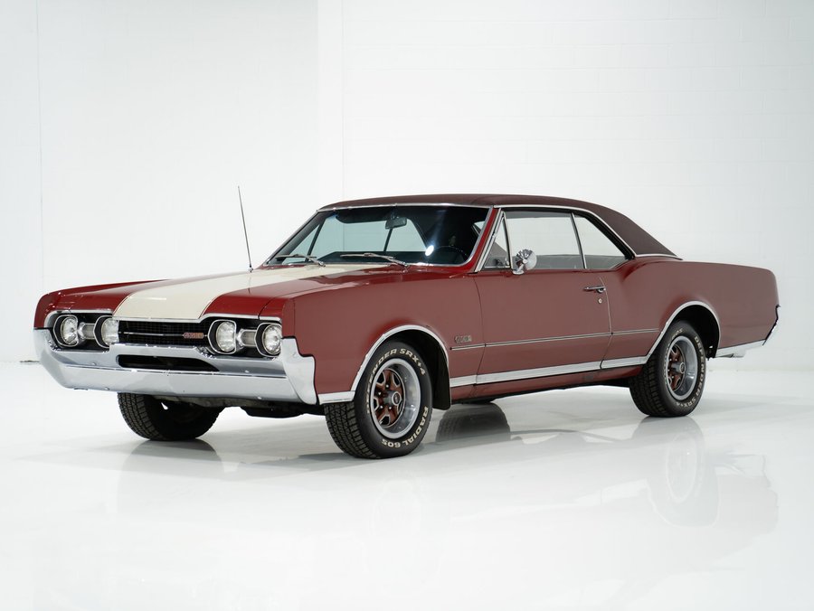 1967 Oldsmobile Cutlass 442 1967 Red