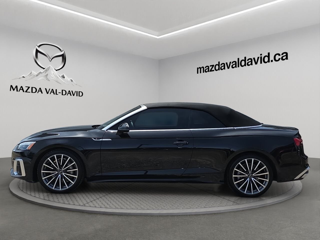 2023 Audi A5 cabriolet Progressiv 45 TFSI quattro, S-LINE, Navigation, Détecteur d'angles morts Black Val-David - photo #1
