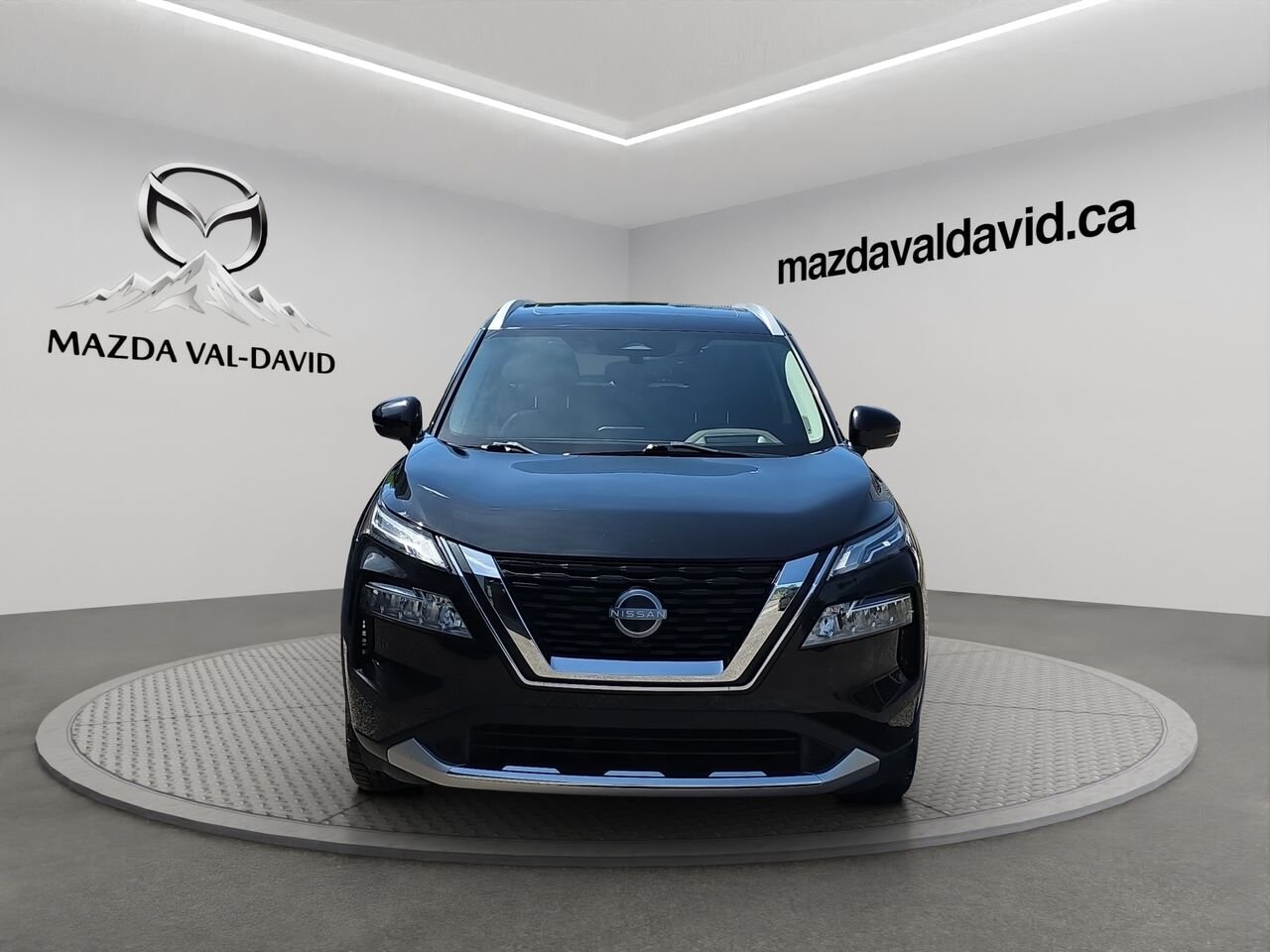 Nissan Rogue Platine TI, Sièges en cuir, Navigation, toit ouvrant panoramique, détecteur d'angles morts 2023 Noir Val-David - photo #2