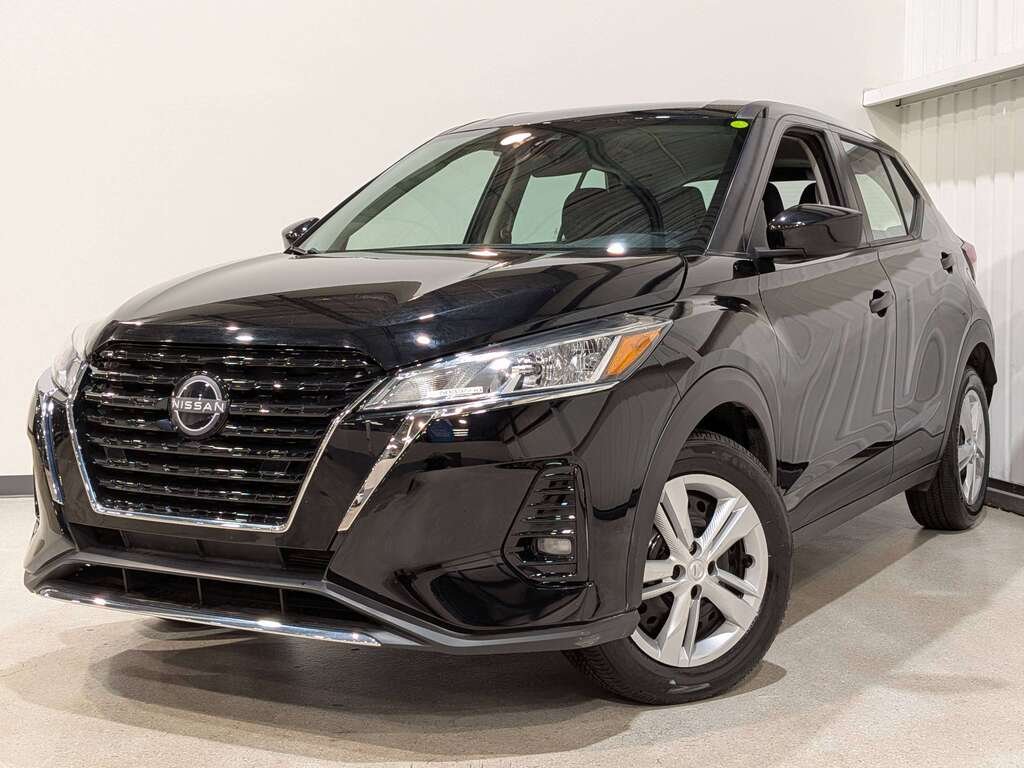 2024 Nissan Kicks S FWD Black Val-David - photo #0