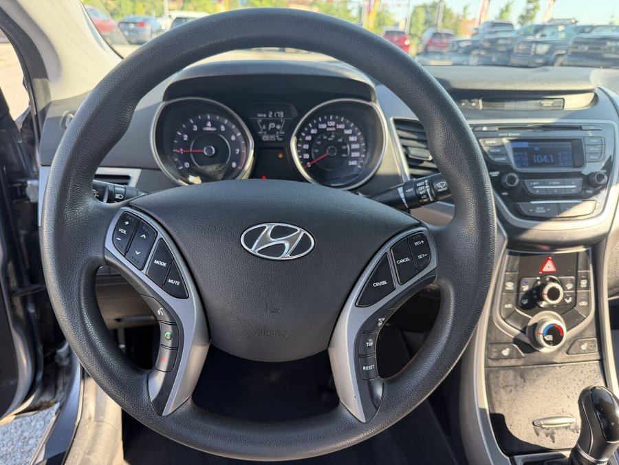 HYUNDAI ELANTRA SE/SPORT/LIMITED 2015 2015 Gris