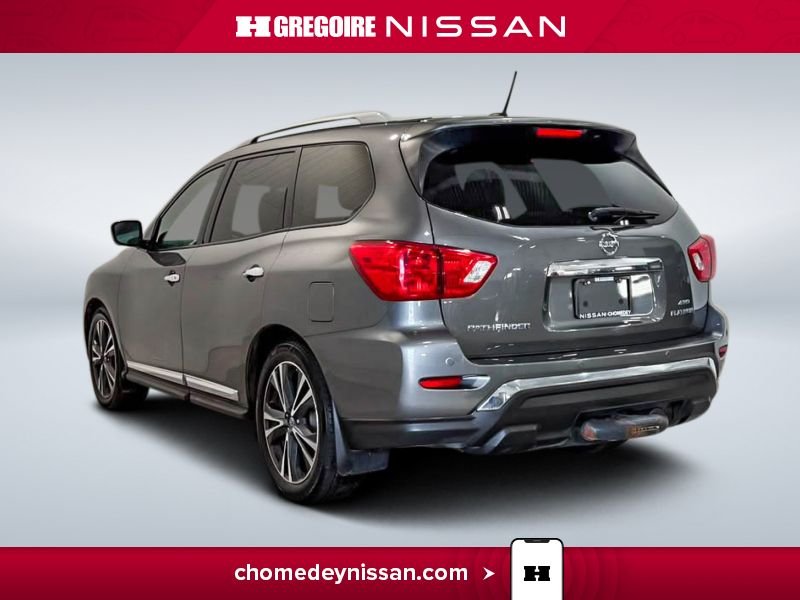 2017 Nissan Pathfinder Grey Saint-Eustache - photo #5