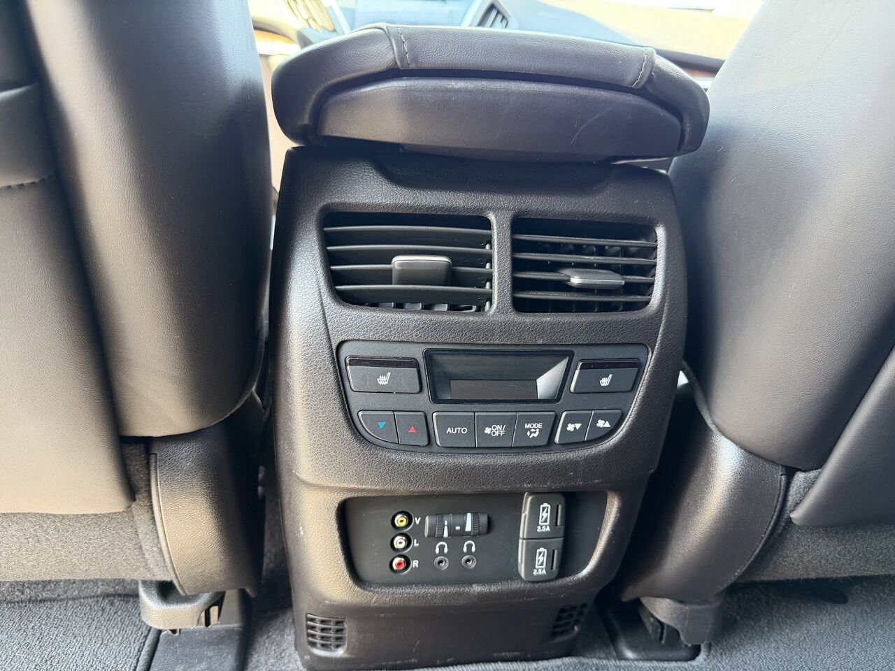2017 ACURA MDX TECH Ensemble Technologique 4 portes SH-AWD White Ottawa & Gatineau - photo #14