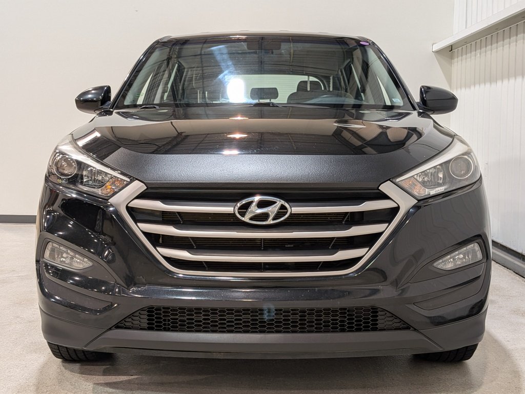 Hyundai Tucson FWD 4dr 2.0L 2017 Noir Val-David - photo #3