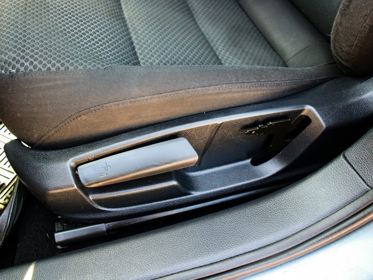 2015 Volkswagen Jetta 4dr 1.8 TSI Auto Comfortline Grey Sherwood Park - photo #14