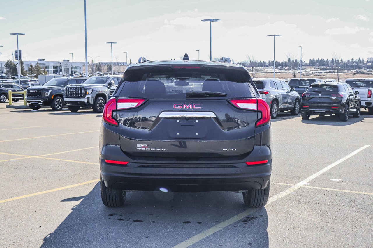 2024 GMC Terrain AWD 4dr SLE Black Sherwood Park - photo #10
