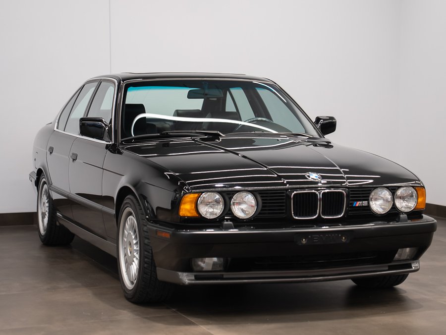 1992 BMW M5 1992 Black