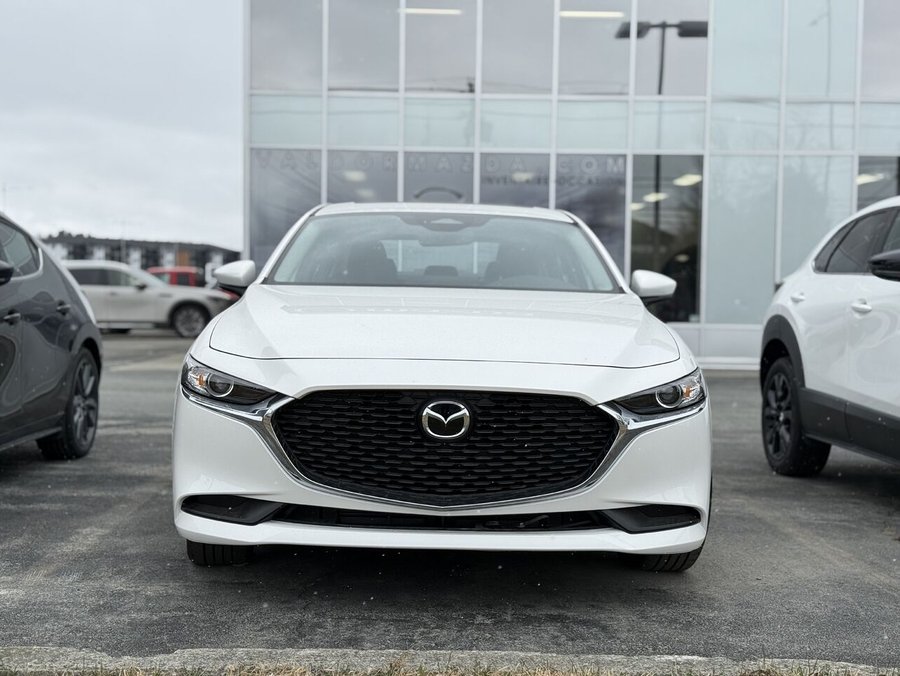 MAZDA Mazda3 2026 2026 Blanc neige nacré