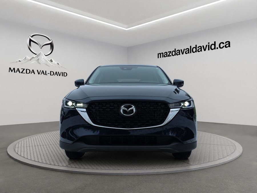 2025 Mazda CX-5 Gs, awd, sièges, volant et rétroviseurs chauffants, hayon électrique Deep Crystal Blue Mica