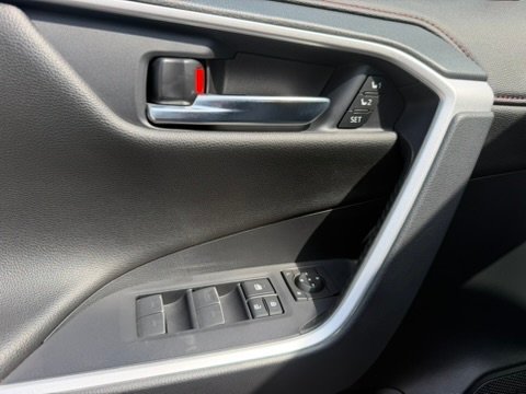 2023 Toyota RAV4 Prime XSE AWD Silver Laval - photo #23