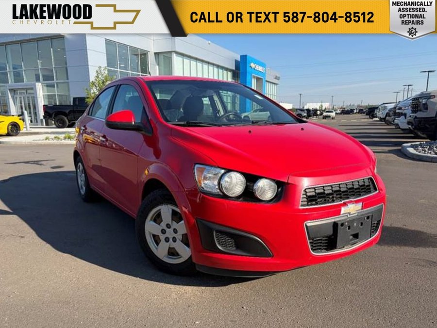 2014 Chevrolet Sonic 2014 Red