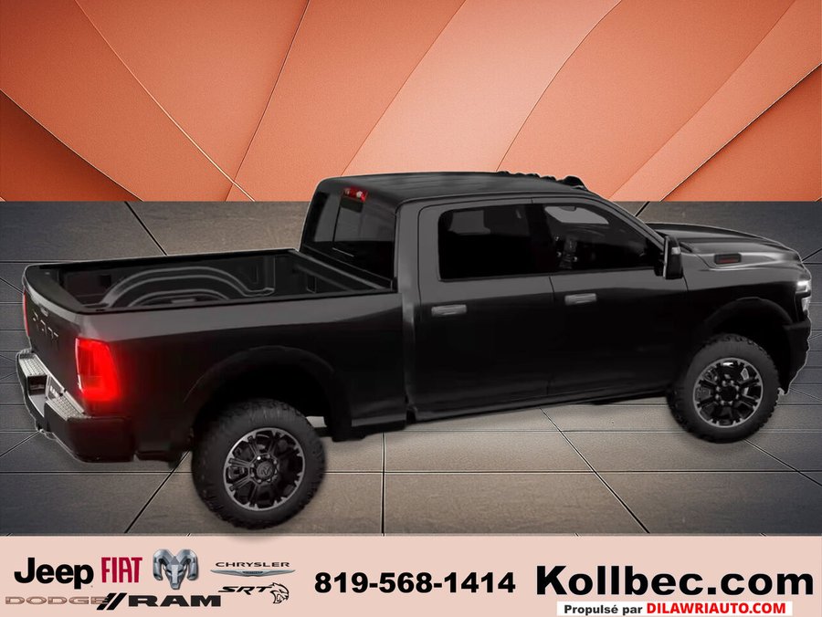 RAM 2500 2026 2026 Couche nacrée cristal noir étincelant