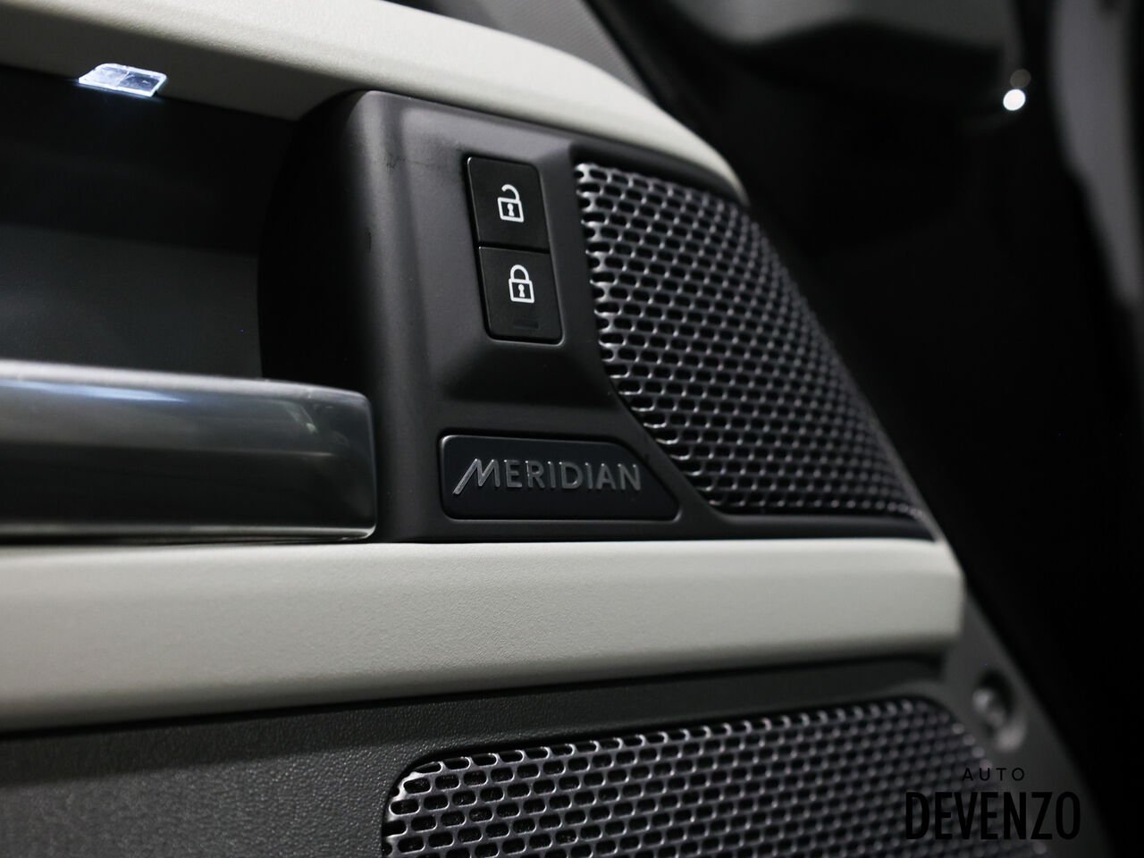 Land Rover Defender 2020 Noir Saint-Eustache - photo #15