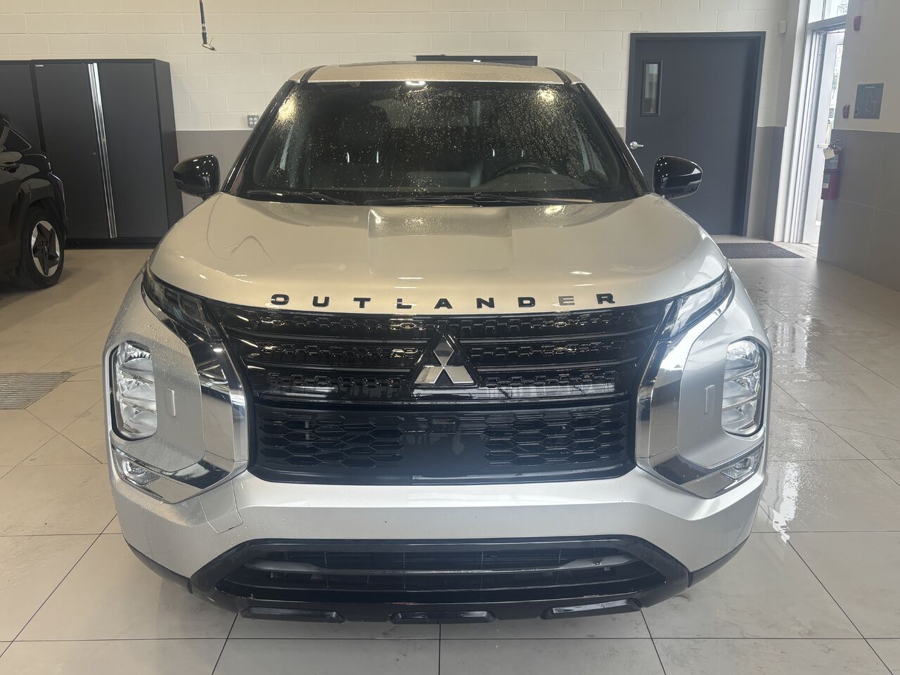 2023 Mitsubishi Outlander