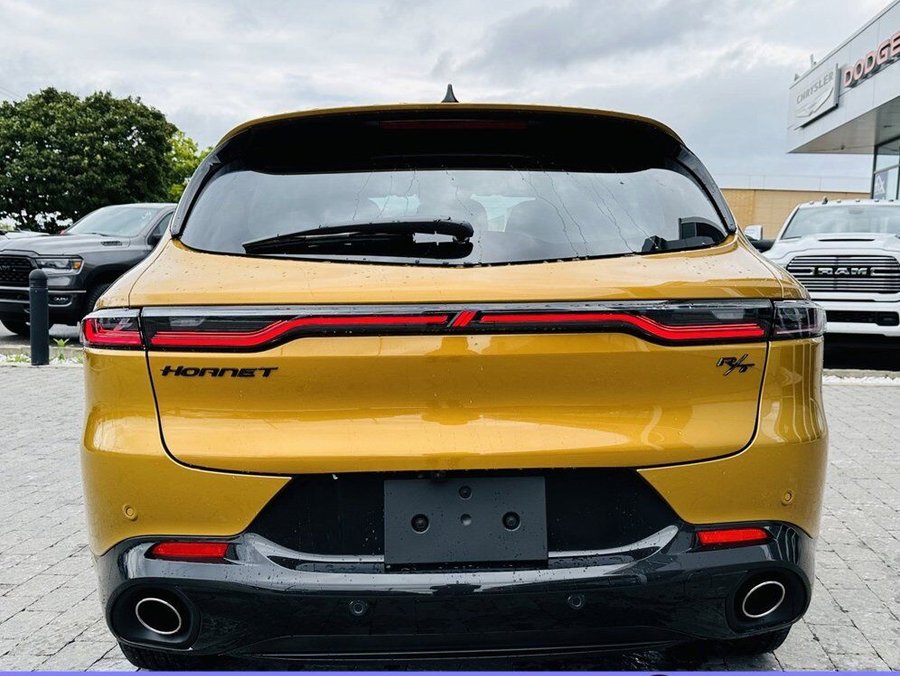 2024 Dodge Hornet Acapulco Gold