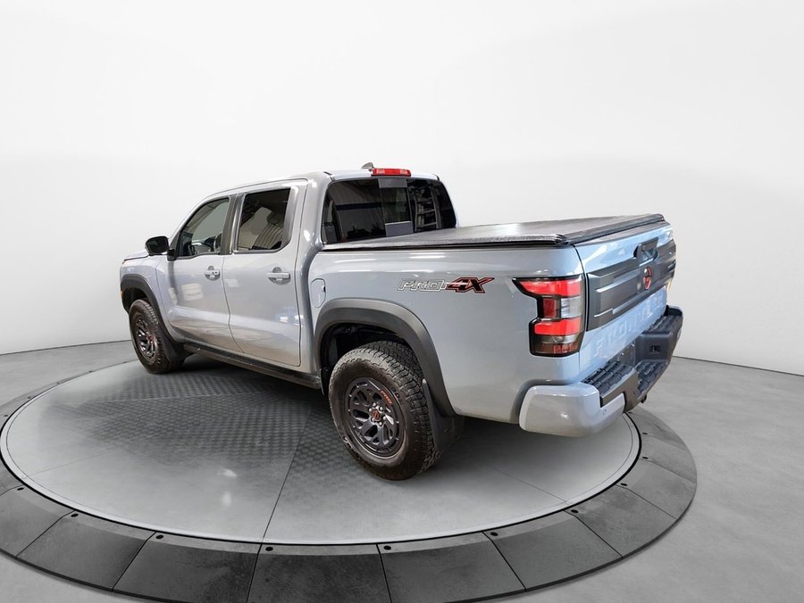 Nissan Frontier 2025 2025 Gris