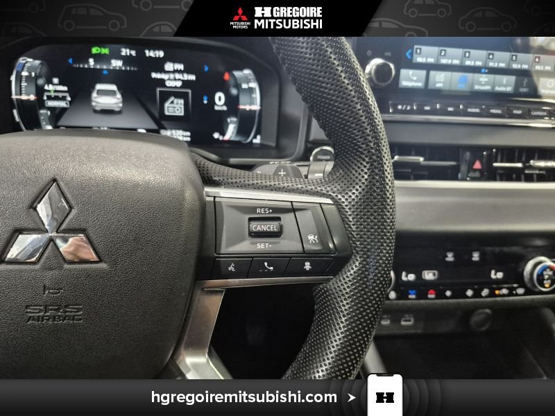 2023 Mitsubishi Outlander Plug-In Hybrid Bronze Blainville - photo #22