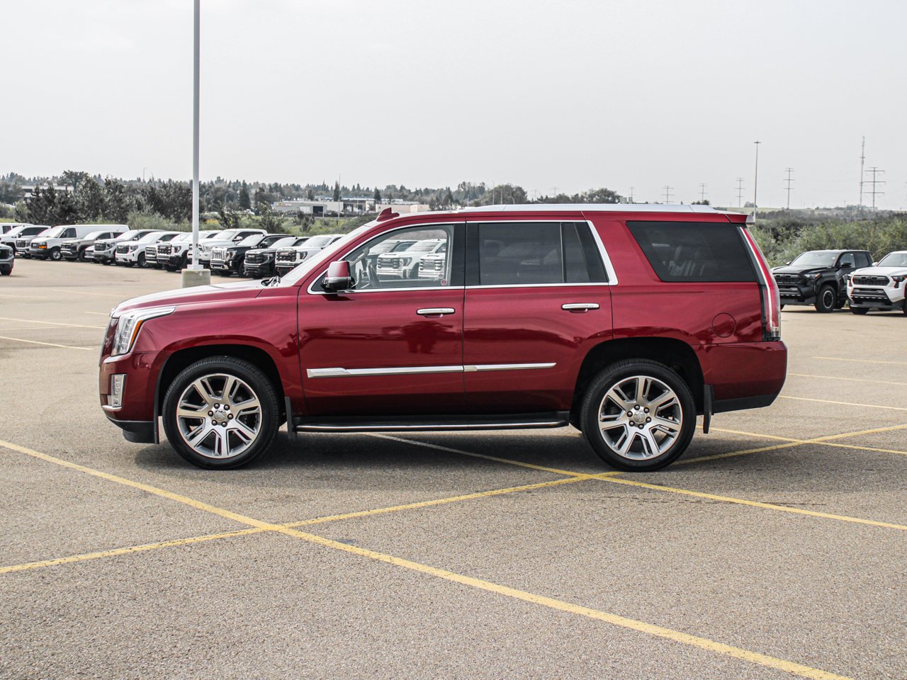 2016 Cadillac Escalade 4WD 4dr Premium Collection Red Passion Sherwood Park - photo #4