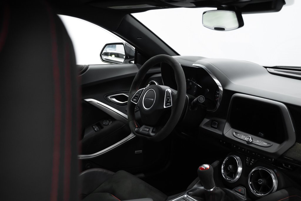 2018 Chevrolet Camaro 2dr Cpe ZL1 | 1LE PACKAGE White Kirkland - photo #14