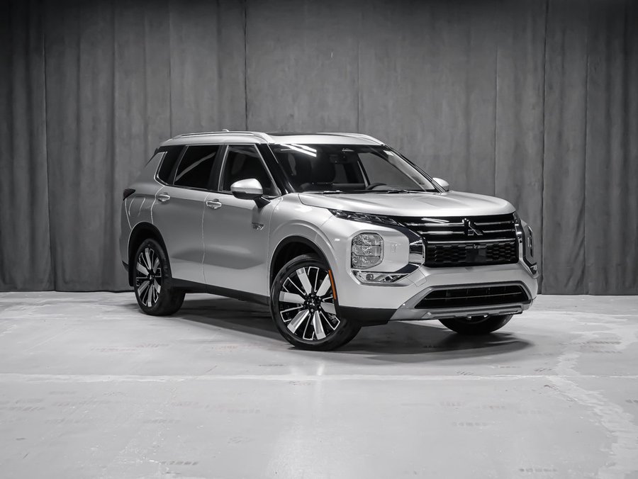 Mitsubishi Outlander PHEV SEL 2026 Fini Gris pierre de lune de qualité supérieure