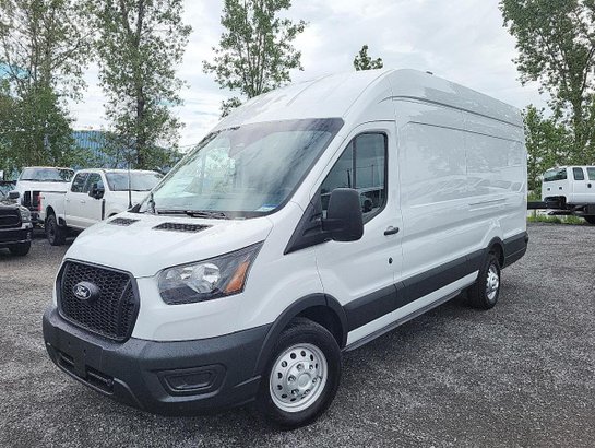2026 Ford Transit Cargo Van 2026 Oxford White