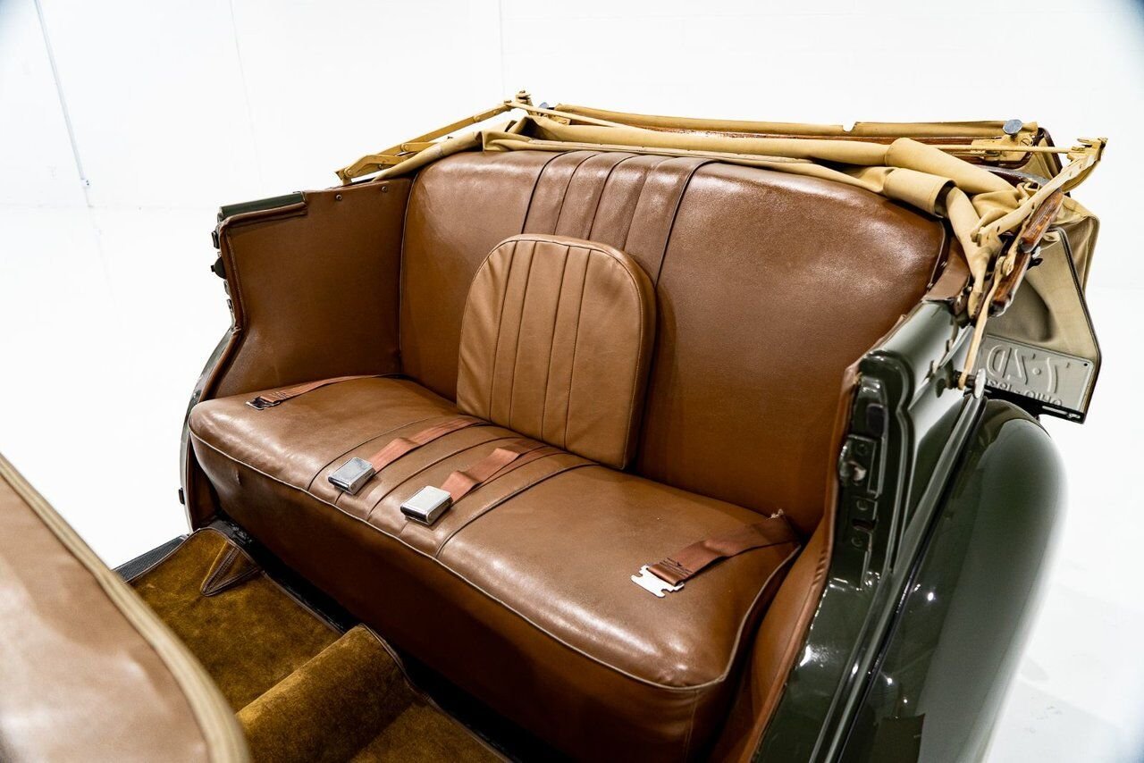 1936 Ford Model 48 Phaeton PRIX EN USD | Beautifully presented in original condition Green Montreal - photo #7