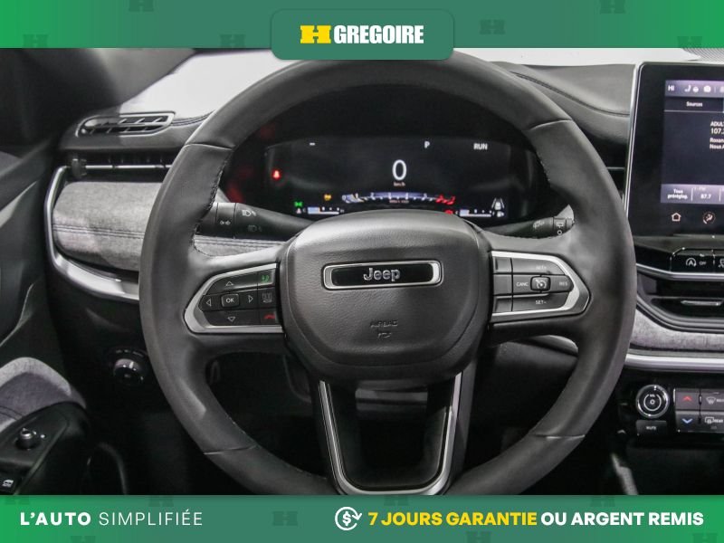 Jeep Compass 2025 Blanc Laval - photo #15