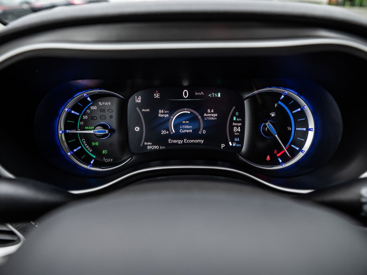 Chrysler Pacifica Hybrid 2023 Bleu Sainte-Julienne - photo #18