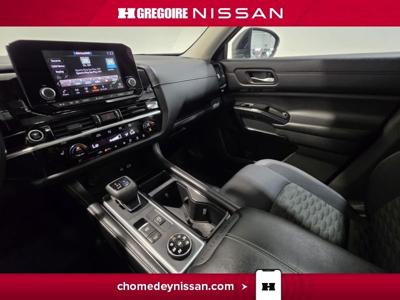 Nissan Pathfinder 2022 Noir Laval - photo #23