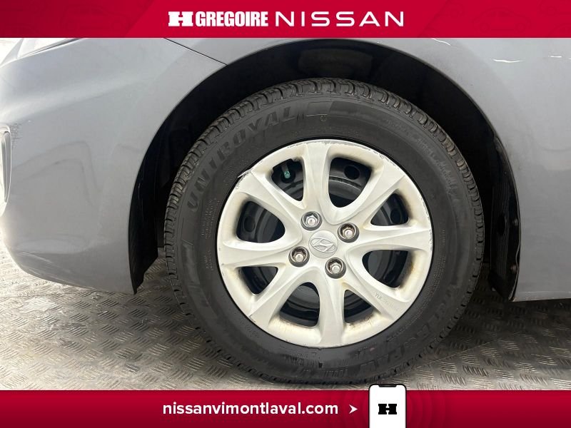2013 Hyundai Accent Grey Blainville - photo #19