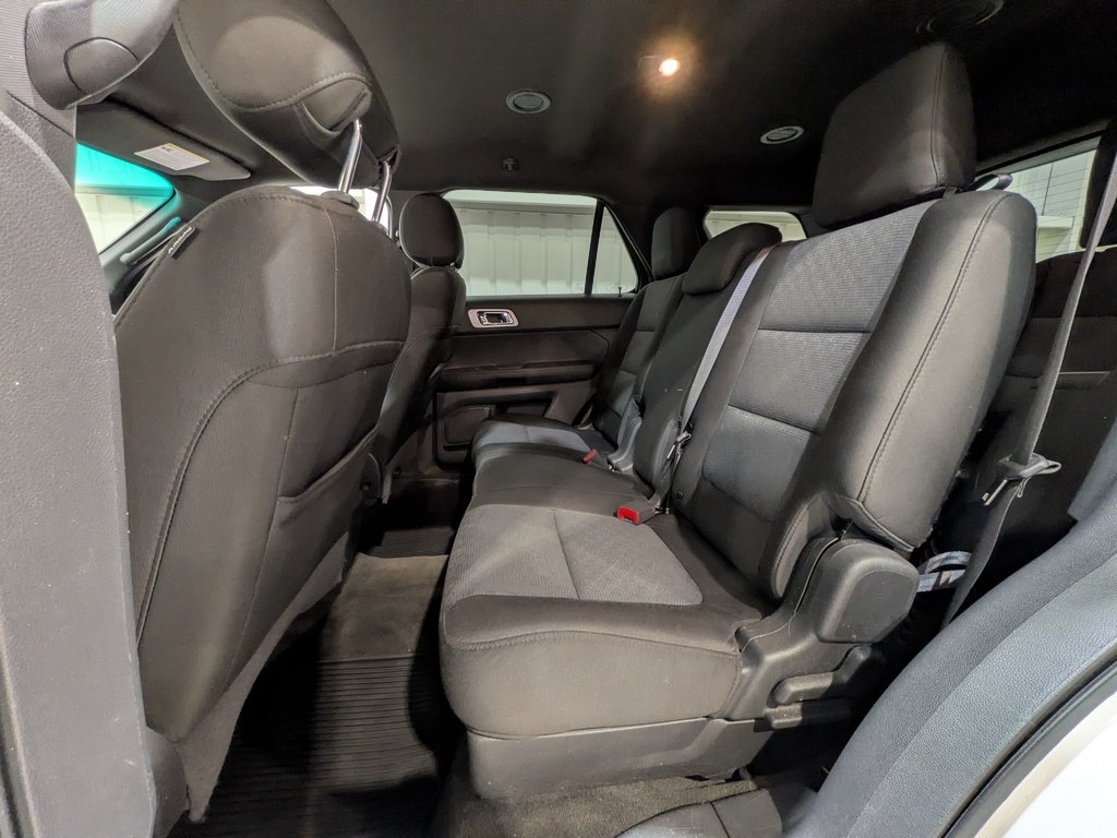 2013 Ford Explorer 4WD 4dr XLT White Val-David - photo #10
