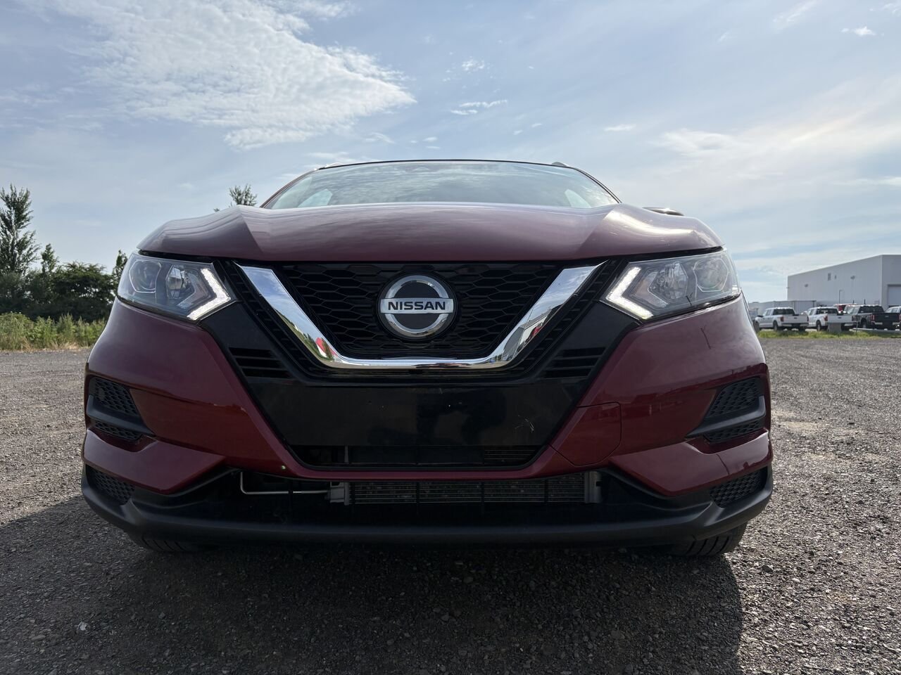 2021 Nissan Qashqai SV TI CVT Red Montmagny - photo #1